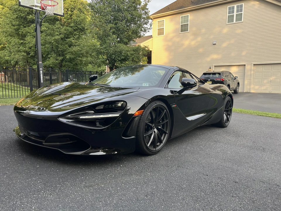 2022 McLaren 720S Spider - Image 7 of 31
