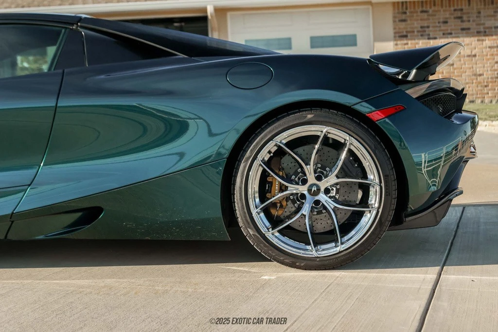 2022 McLaren 720S Spider - Image 5 of 12