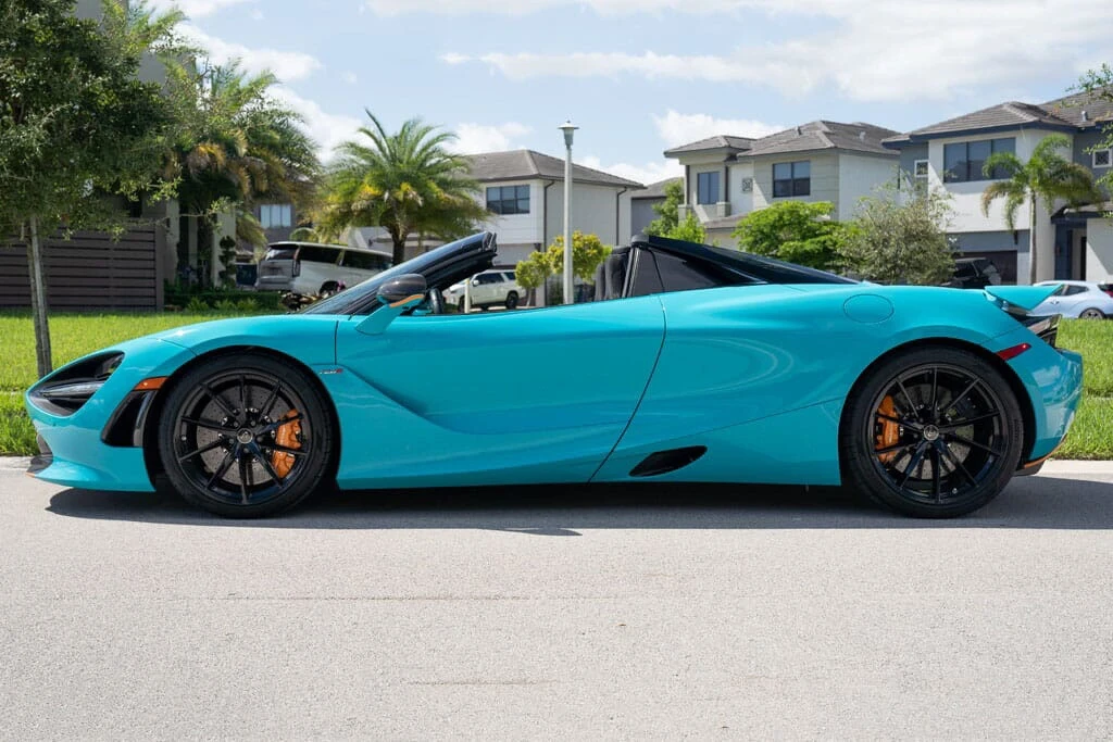 2022 McLaren 720S Spider - Image 3 of 12