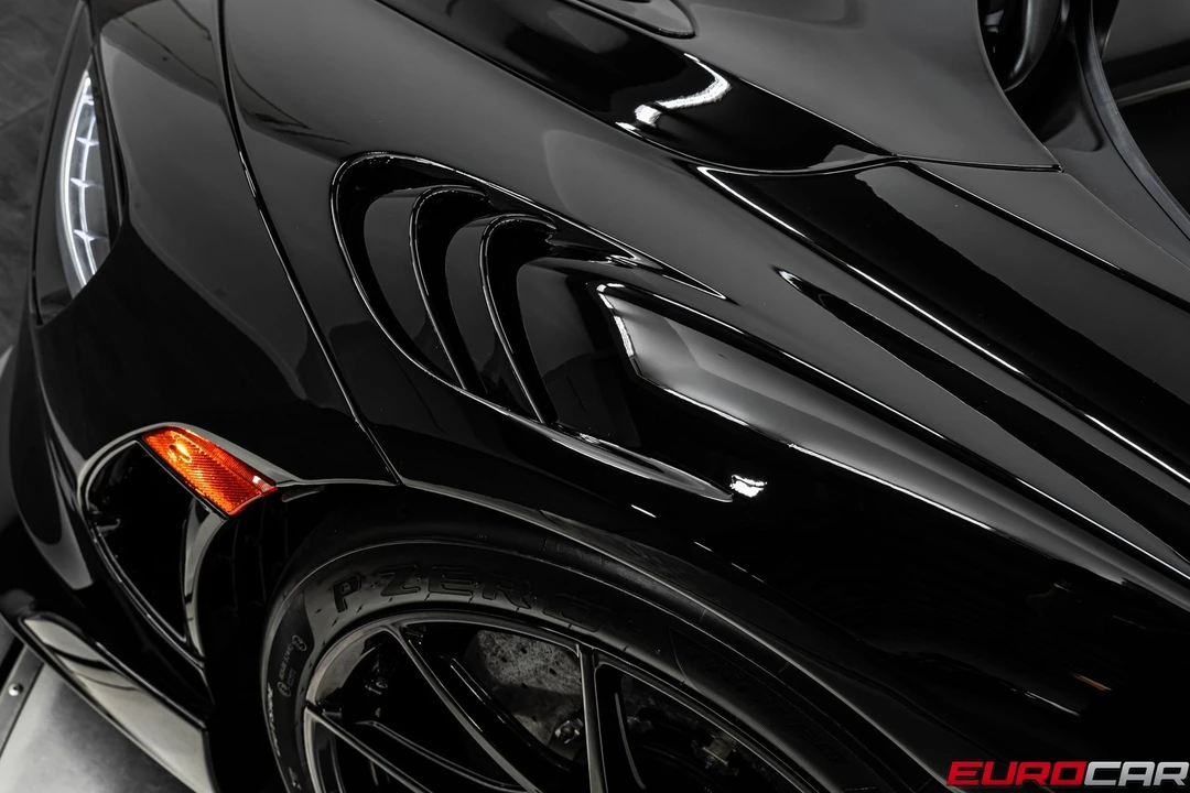 2022 McLaren 765LT - Image 18 of 31