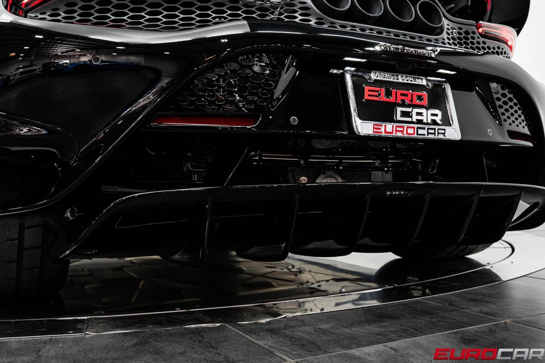 2022 McLaren 765LT - Image 25 of 31