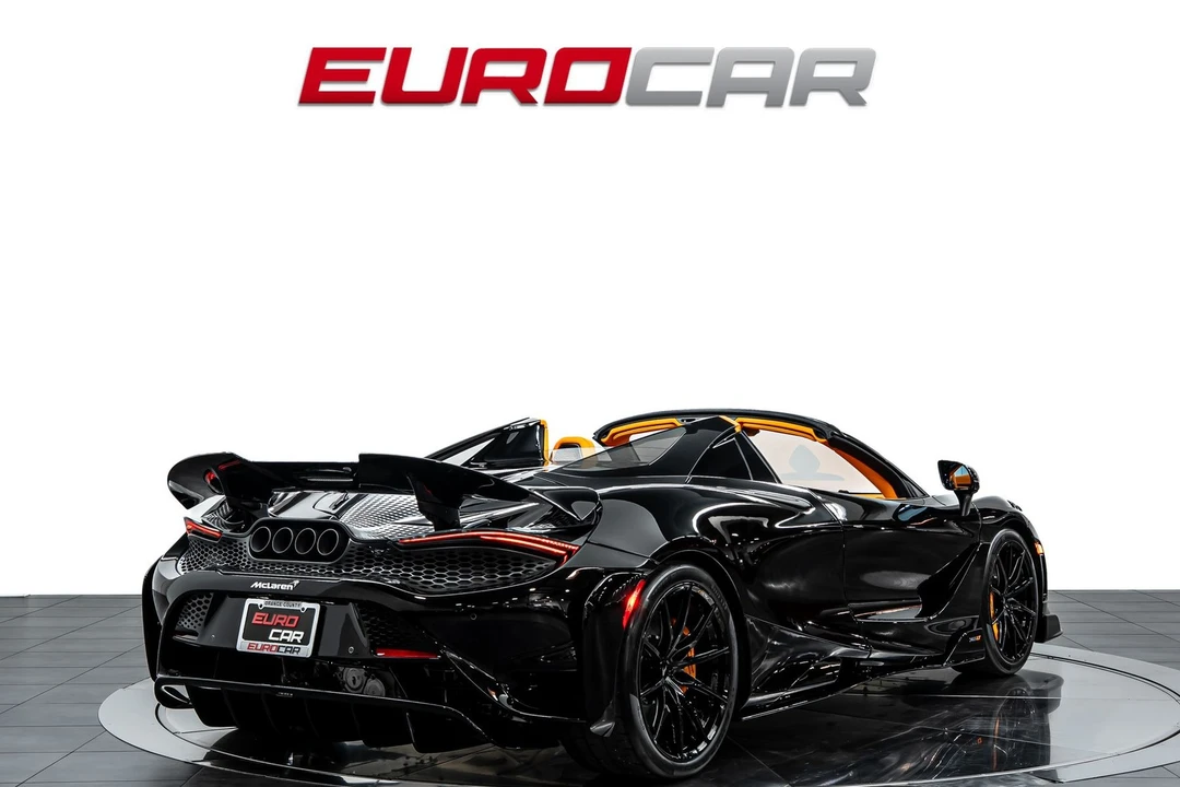 2022 McLaren 765LT - Image 6 of 31