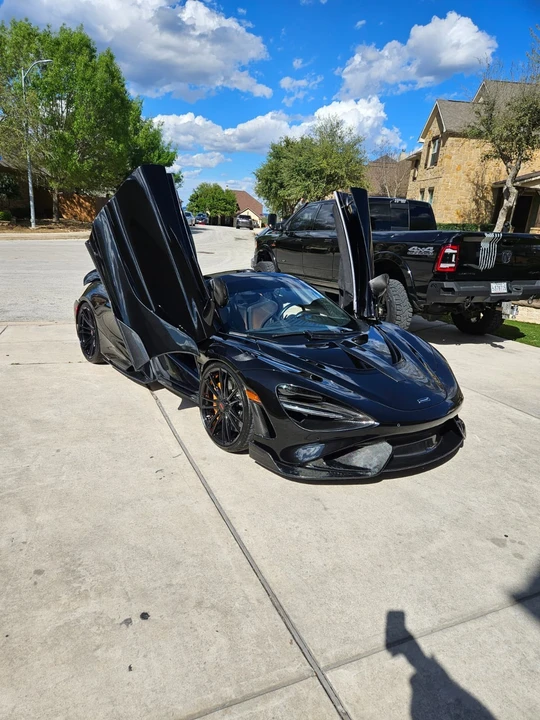 2022 McLaren 765LT - Image 19 of 21