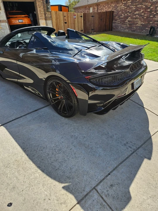 2022 McLaren 765LT - Image 15 of 21