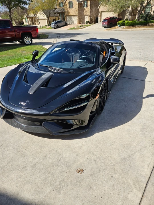 2022 McLaren 765LT - Image 2 of 21