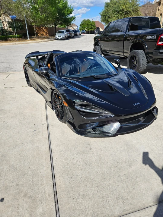 2022 McLaren 765LT - Image 3 of 21