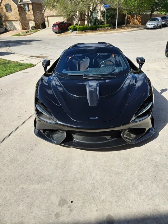 2022 McLaren 765LT - Image 8 of 21