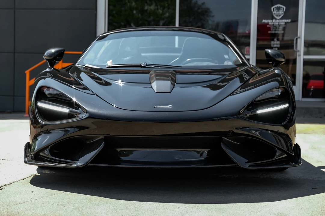 2022 McLaren 765LT - Image 4 of 31
