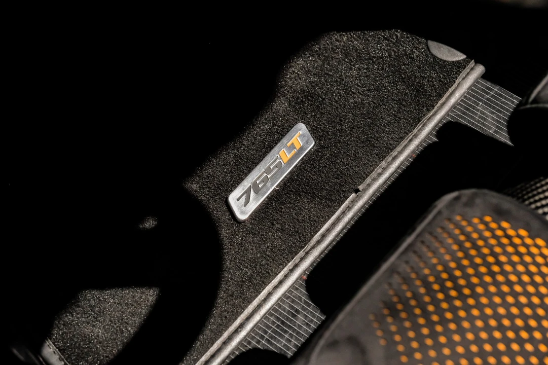 2022 McLaren 765LT - Image 30 of 31