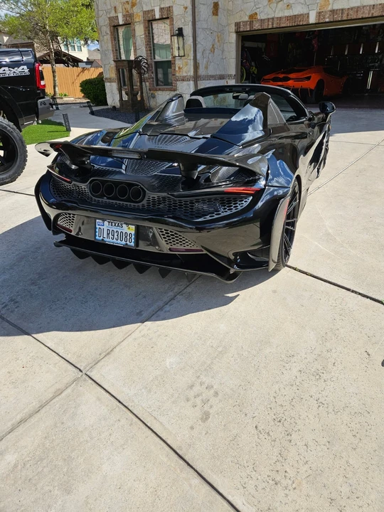 2022 McLaren 765LT - Image 10 of 21
