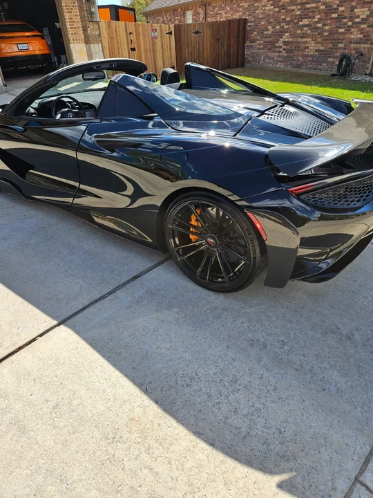 2022 McLaren 765LT - Image 16 of 21
