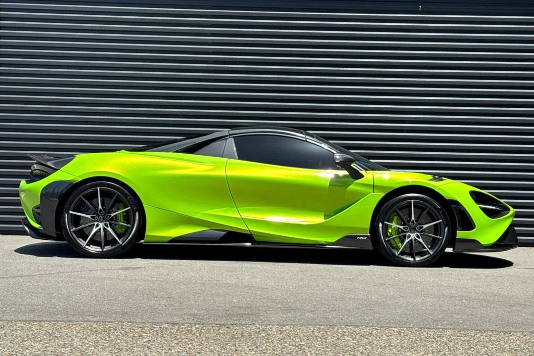 2022 McLaren 765LT - Image 9 of 31