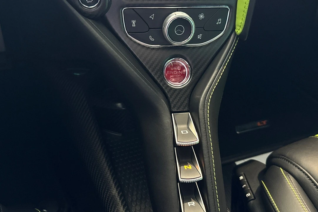2022 McLaren 765LT - Image 24 of 31