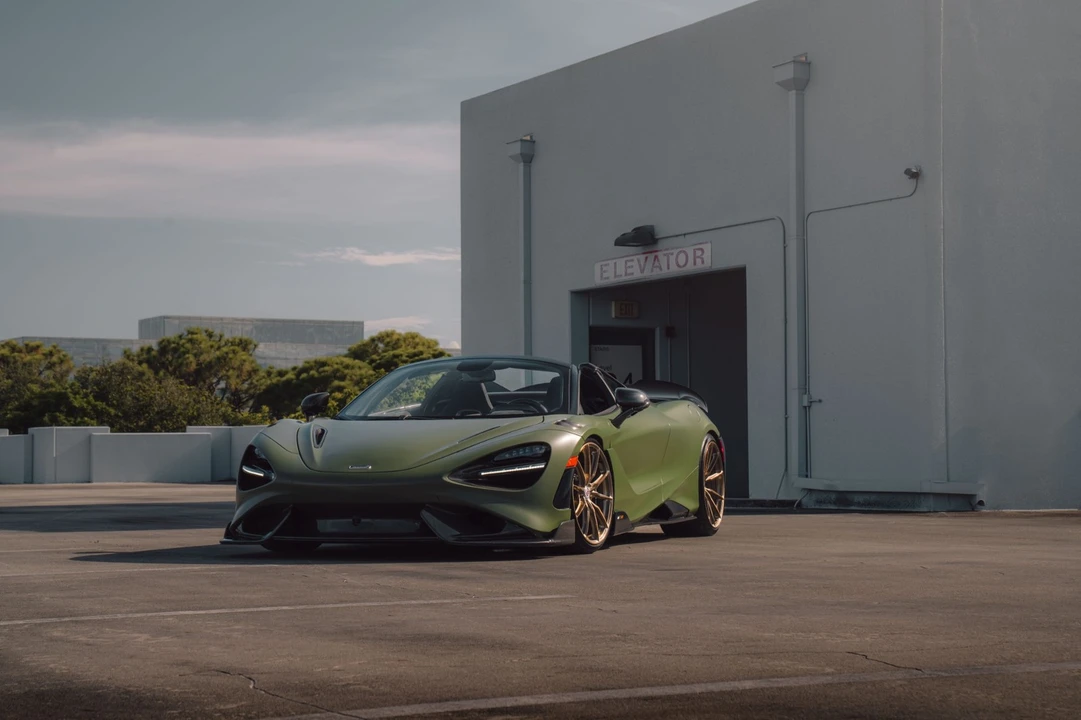 2022 McLaren 765LT - Image 5 of 12