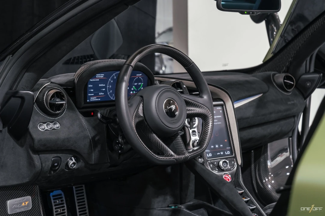 2022 McLaren 765LT - Image 19 of 31