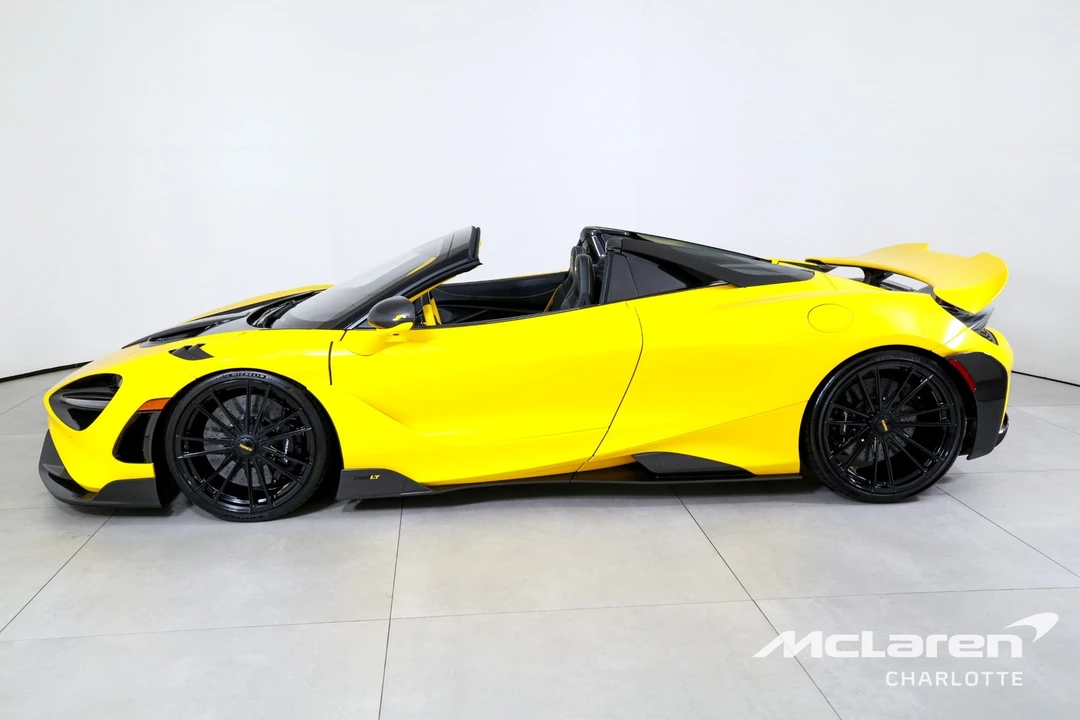 2022 McLaren 675LT - Image 7 of 31