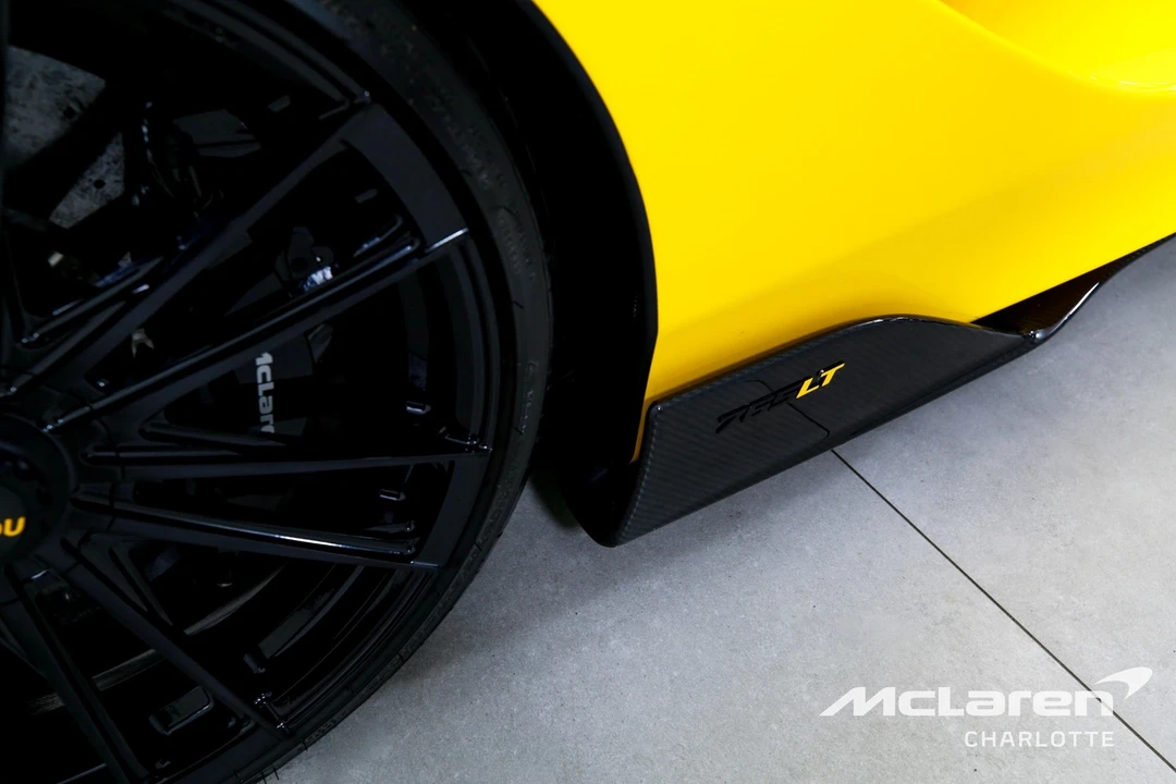 2022 McLaren 675LT - Image 31 of 31