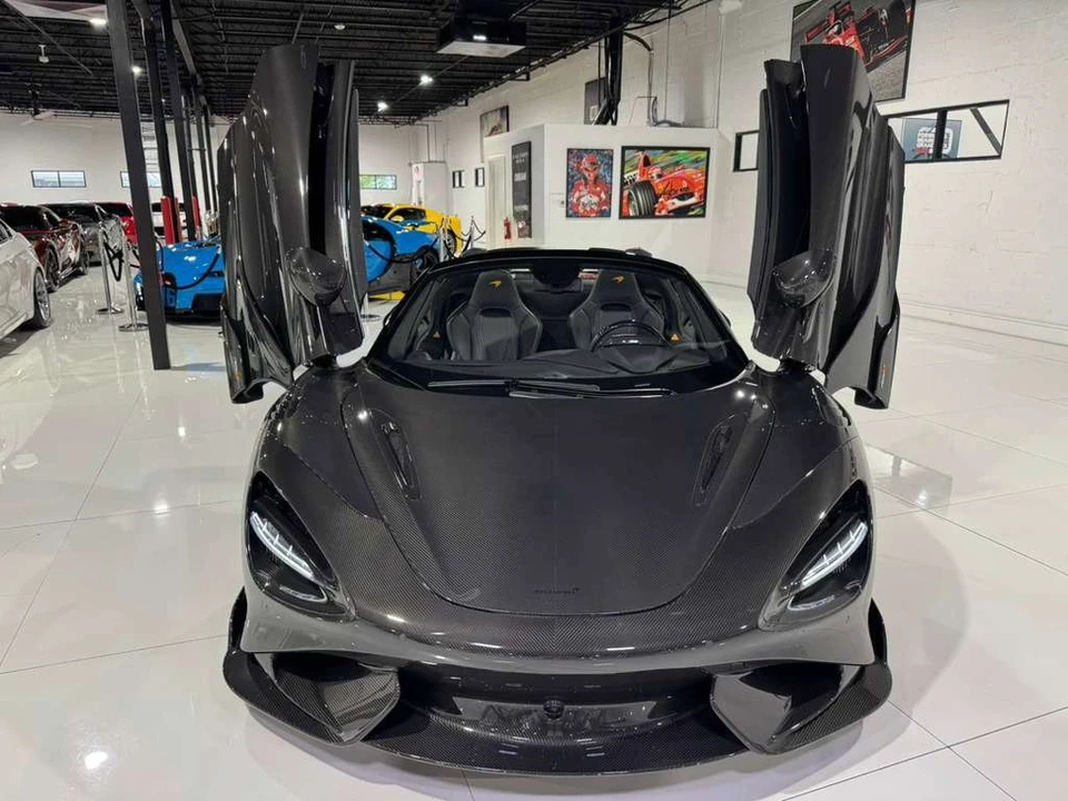 2022 McLaren 765LT - Image 10 of 21