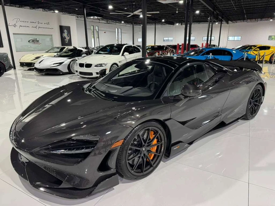 2022 McLaren 765LT - Image 19 of 21
