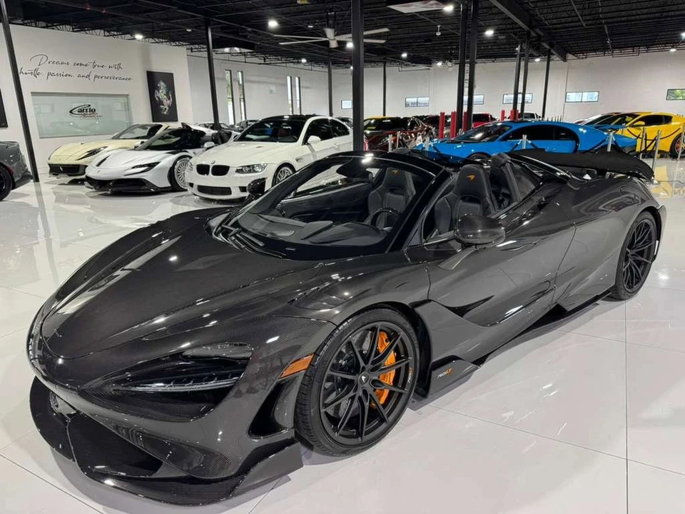 2022 McLaren 765LT - Image 3 of 21