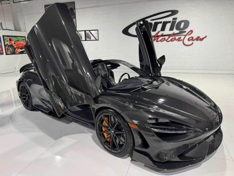 2022 McLaren 765LT - Image 9 of 21