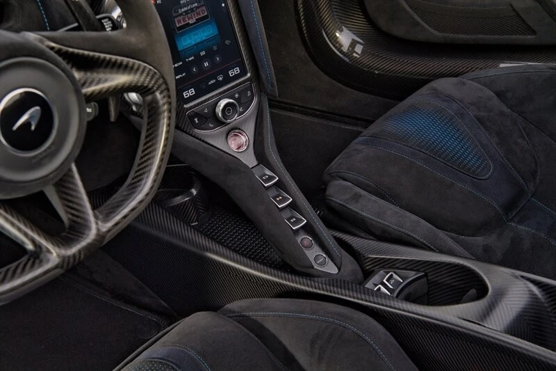 2022 McLaren 765LT Spider - Image 31 of 31