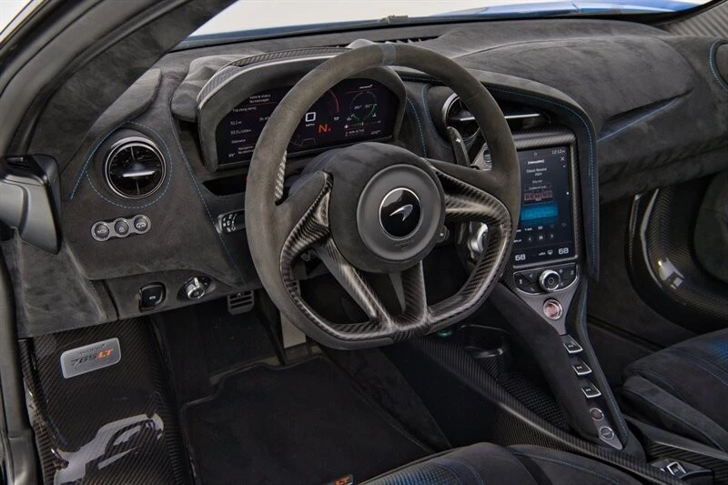 2022 McLaren 765LT Spider - Image 25 of 31