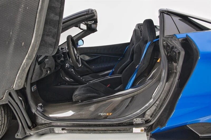 2022 McLaren 765LT Spider - Image 23 of 31