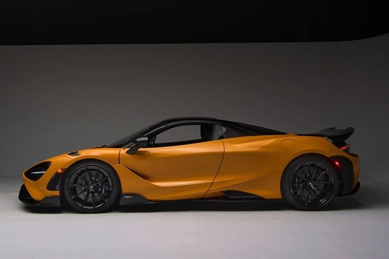 2022 McLaren 765LT Spider - Image 7 of 21
