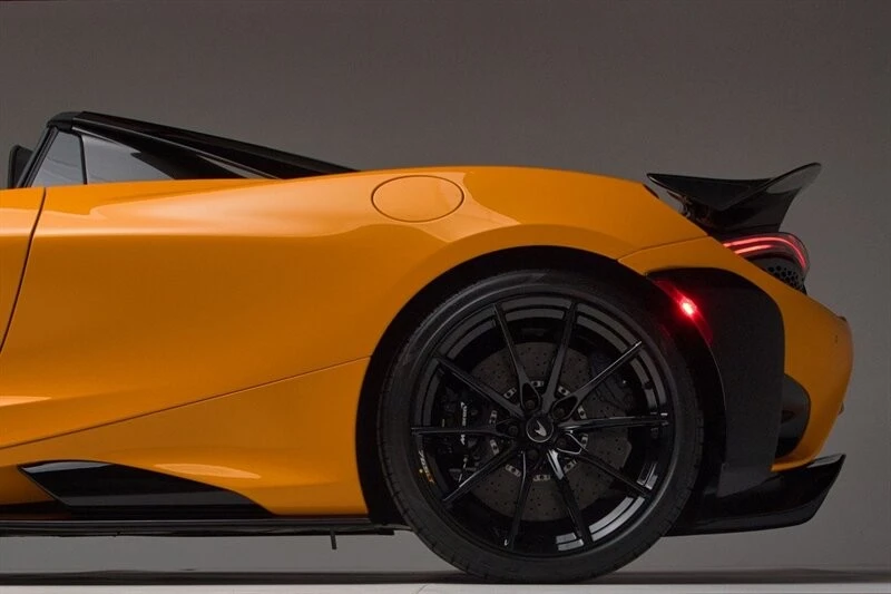 2022 McLaren 765LT Spider - Image 9 of 21