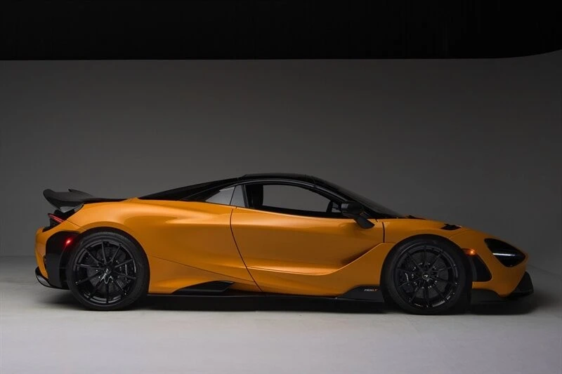2022 McLaren 765LT Spider - Image 16 of 21