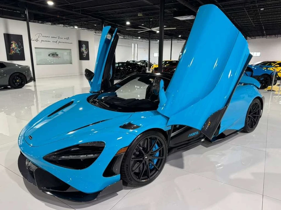 2022 McLaren 765LT Spider - Image 11 of 12