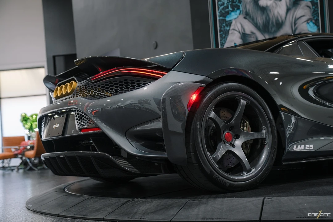 2022 McLaren 765LT Spider - Image 9 of 21