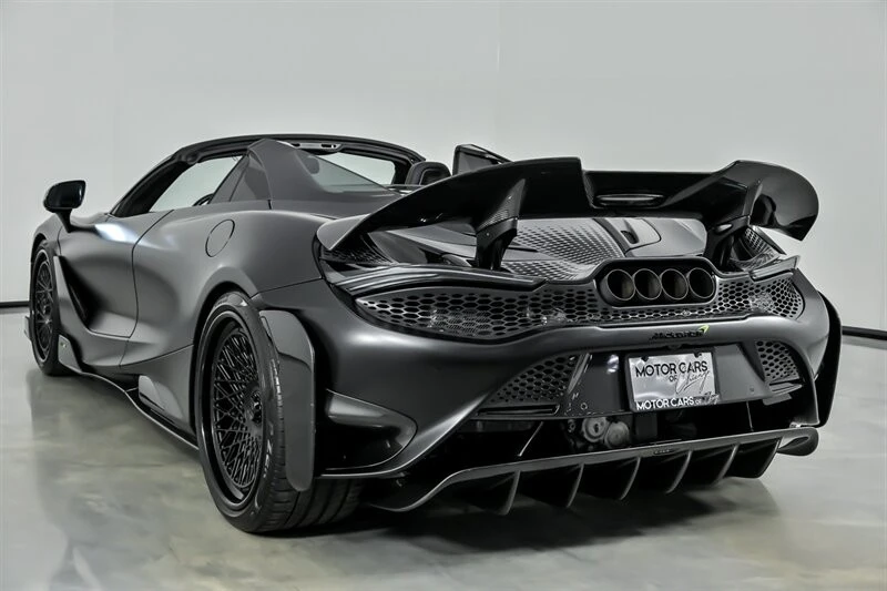 2022 McLaren 765LT Spider - Image 12 of 21