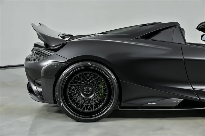 2022 McLaren 765LT Spider - Image 15 of 21
