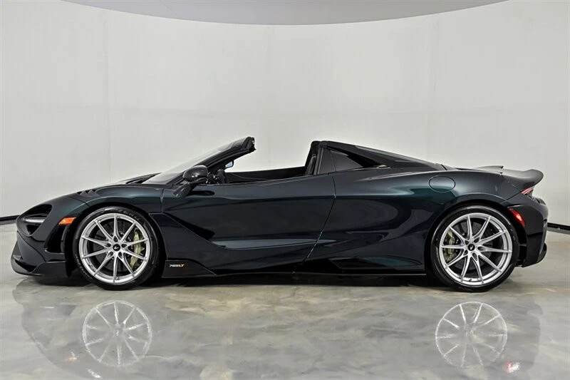 2022 McLaren 765LT Spider - Image 12 of 31