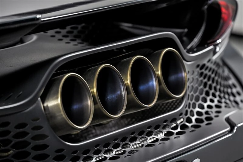 2022 McLaren 765LT Spider - Image 26 of 31