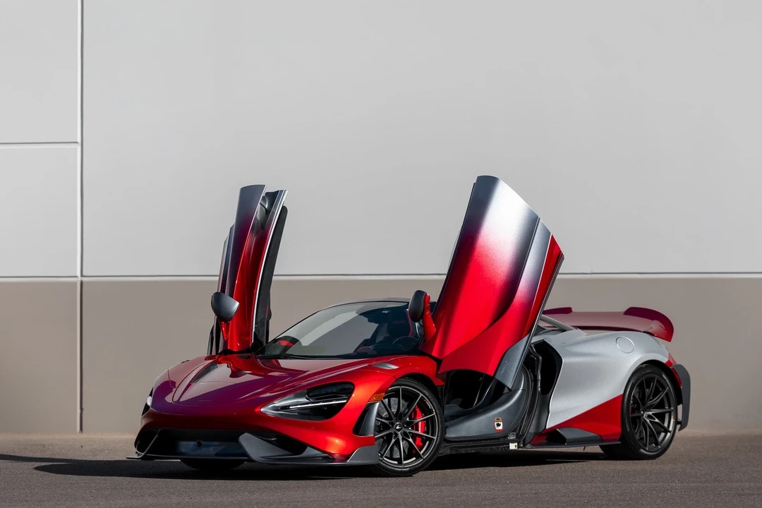 2022 McLaren 765LT Spider - Image 16 of 21