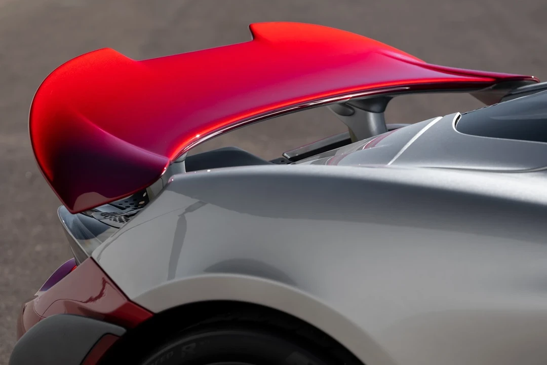 2022 McLaren 765LT Spider - Image 19 of 21