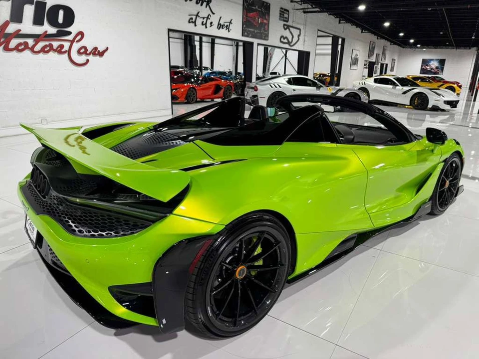2022 McLaren 765LT Spider - Image 7 of 21