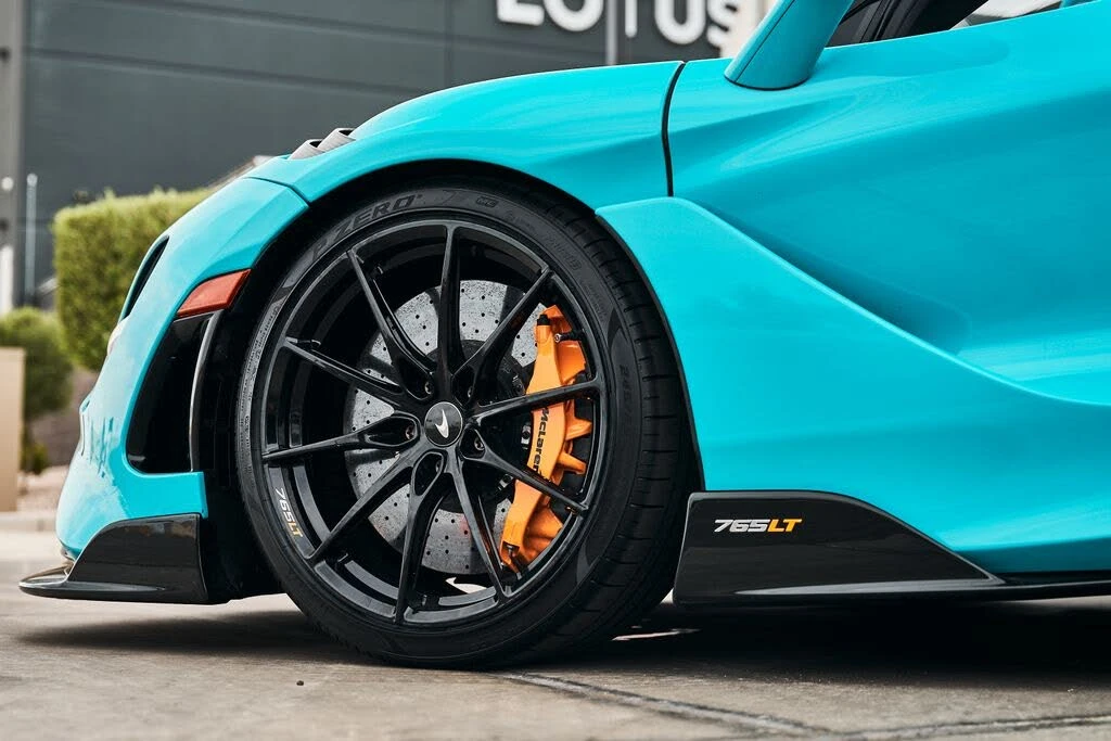 2022 McLaren 765LT Spider - Image 17 of 31