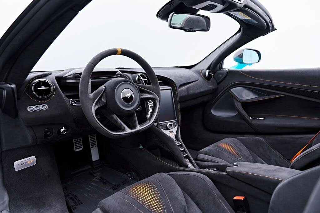 2022 McLaren 765LT Spider - Image 2 of 31