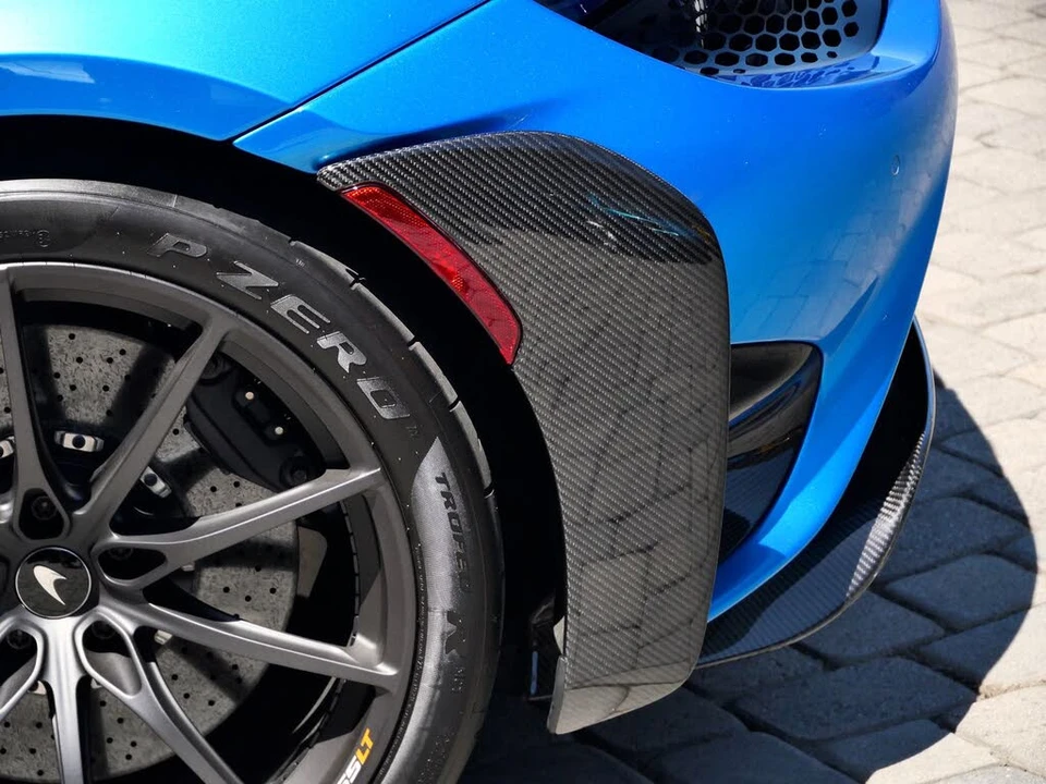 2022 McLaren 765LT Spider - Image 27 of 31