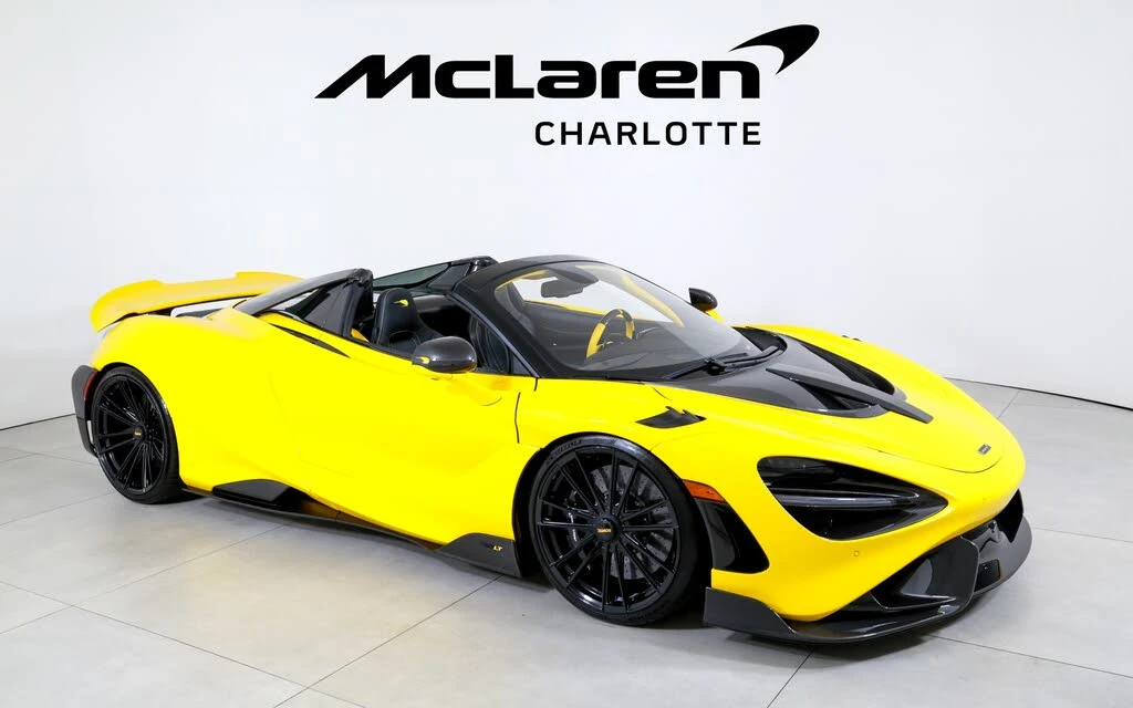 2022 McLaren 765LT Spider - Image 2 of 31