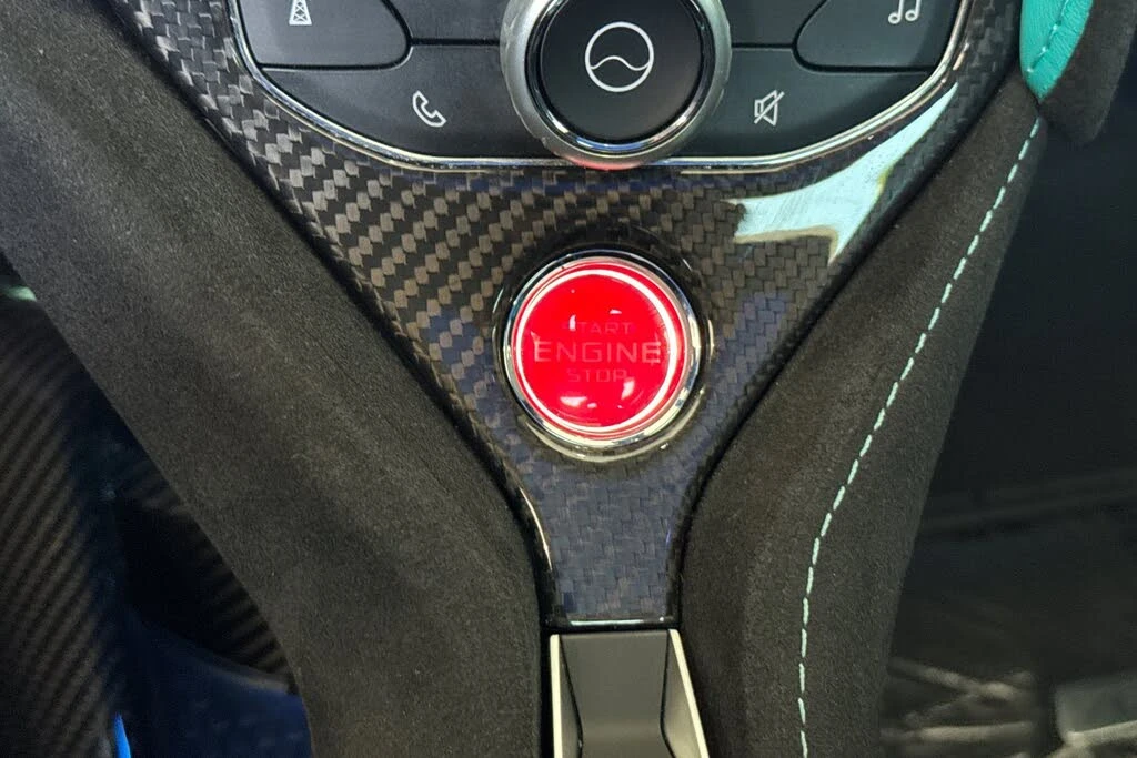 2022 McLaren 765LT Spider - Image 26 of 31