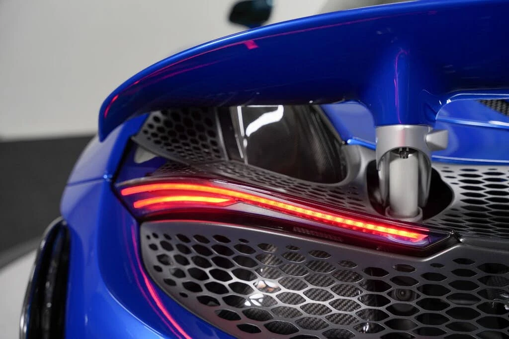 2022 McLaren 765LT Spider - Image 24 of 31