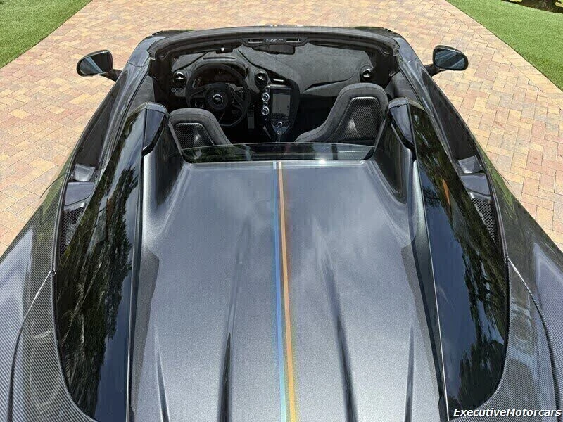 2022 McLaren 765LT Spider - Image 15 of 30
