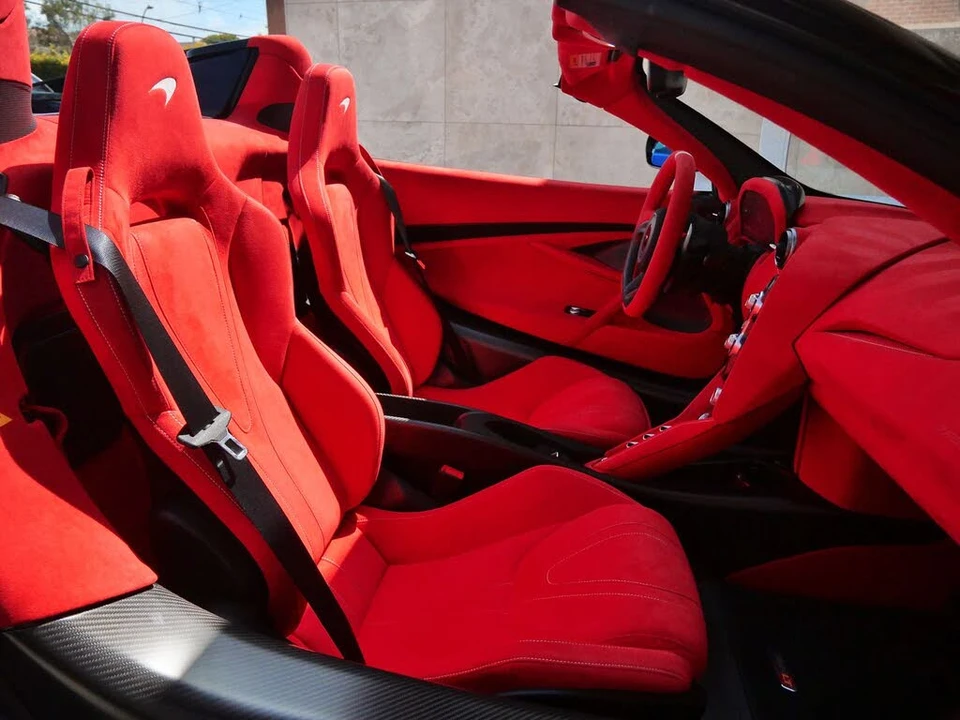 2022 McLaren 765LT Spider - Image 11 of 31