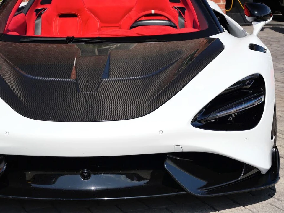 2022 McLaren 765LT Spider - Image 24 of 31