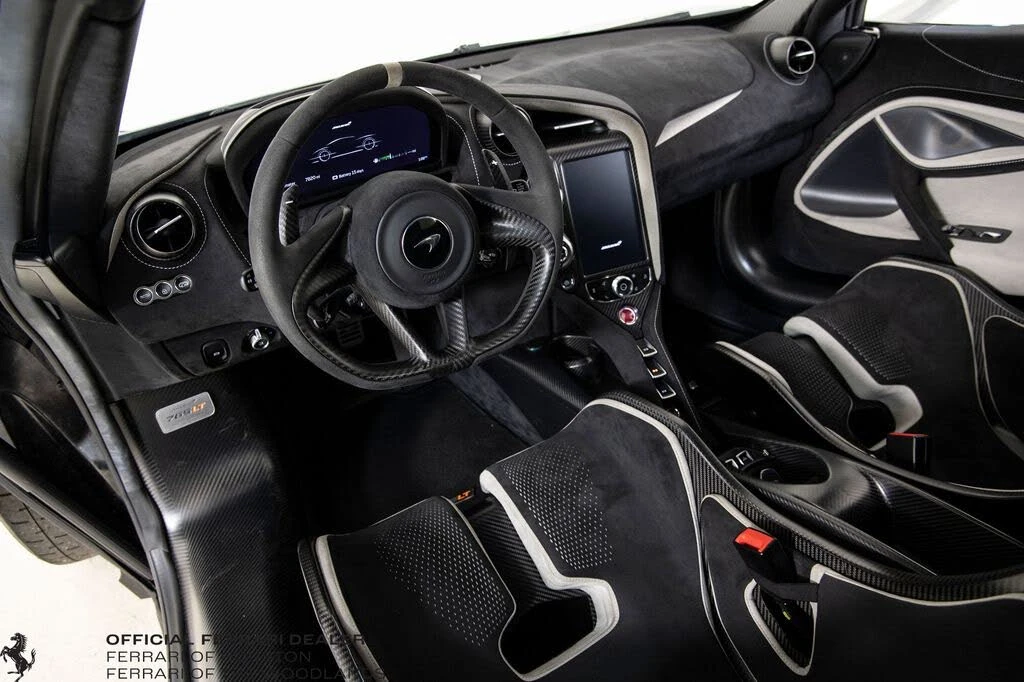 2022 McLaren 765LT Spider - Image 4 of 31